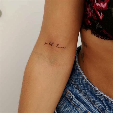 tatoo para mujer en el brazo|tatuajes en el brazo minimalistas.